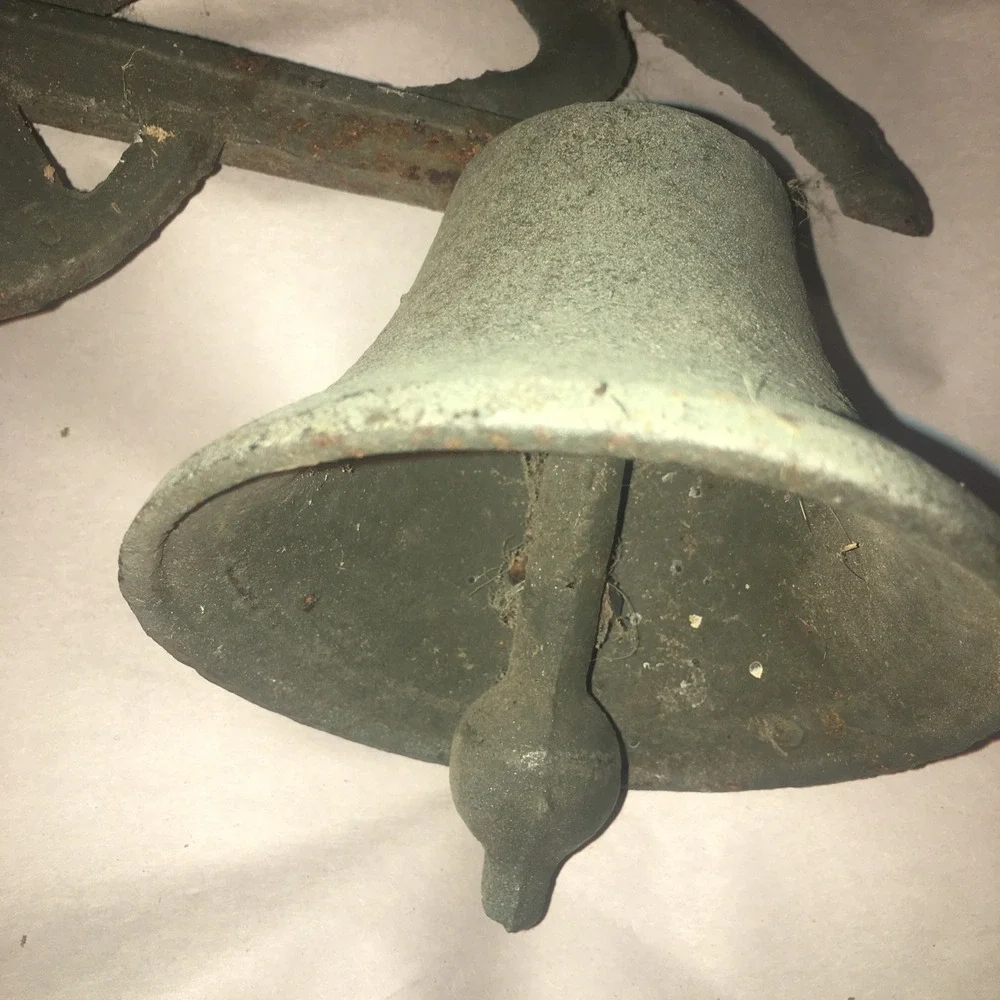VINTAGE CAST IRON DOOR BELL WITH HORSE WALL MOUNT METAL Patina Needs String
